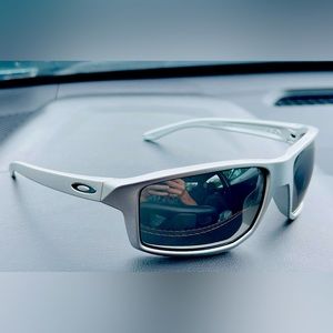 Mens Oakley Sunglasses